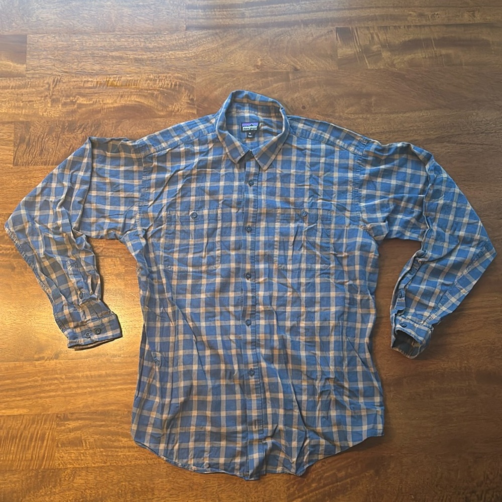 Patagonia Men's Long-Sleeved Pima Cotton Shirt, XL, blue and brown flannel
